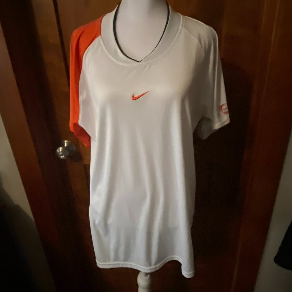Nike FitDry Top